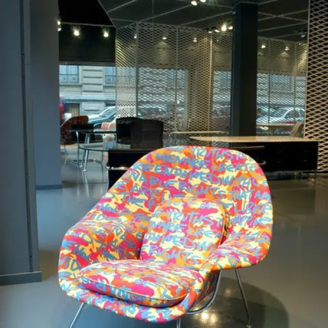 Showroom Knoll